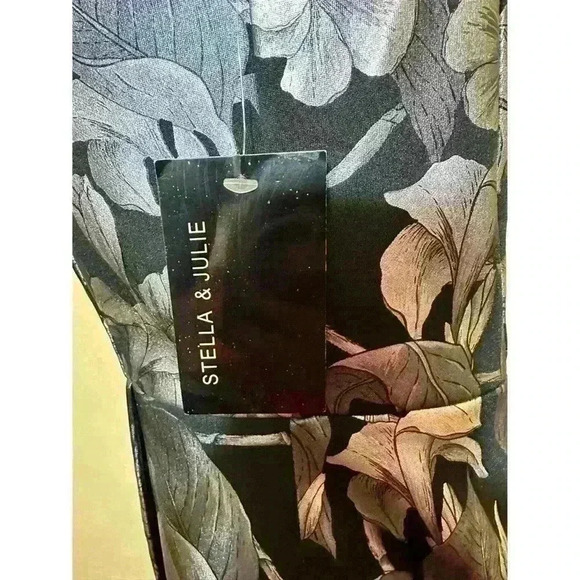 NWT STELLA & JULIE SIZE 4 - Picture 6 of 8